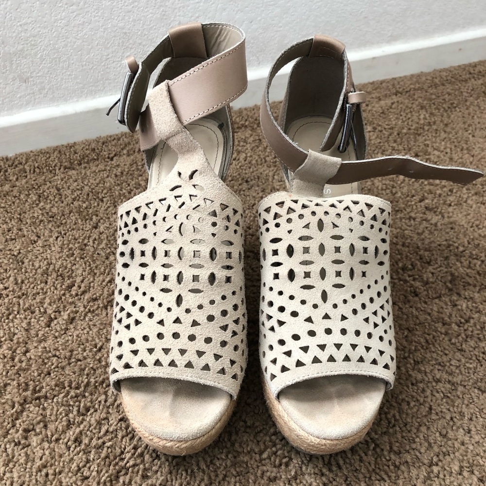 Marc Fisher Wedges